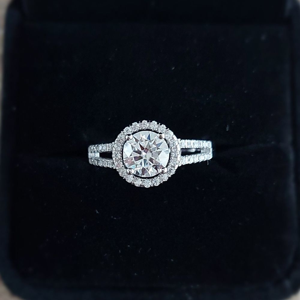 1 Carat Double Band Moissanite 925 Silver Engagement Ring